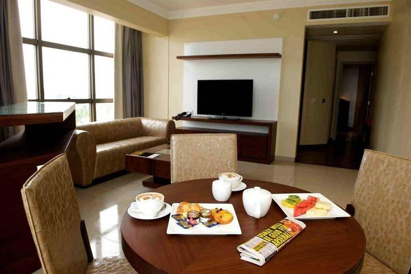 The Avenue Suites Лагос Екстериор снимка